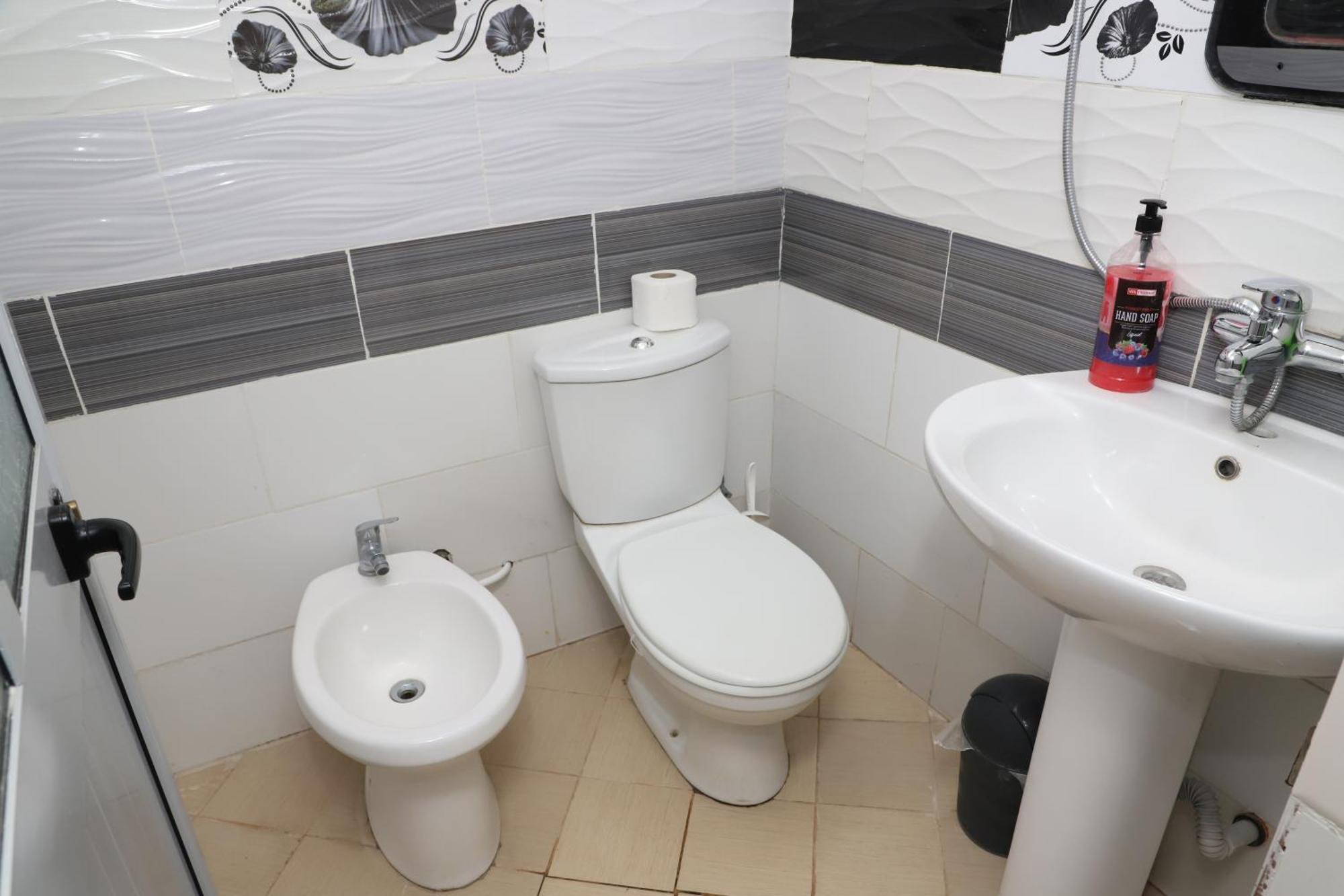 Elvi Aerd Apartment Берат Екстериор снимка